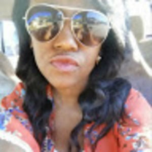 Meet your Posher, Courtney